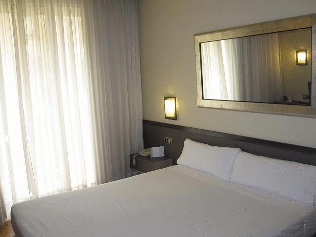 Barcelona Atiram Hotels 部屋 写真